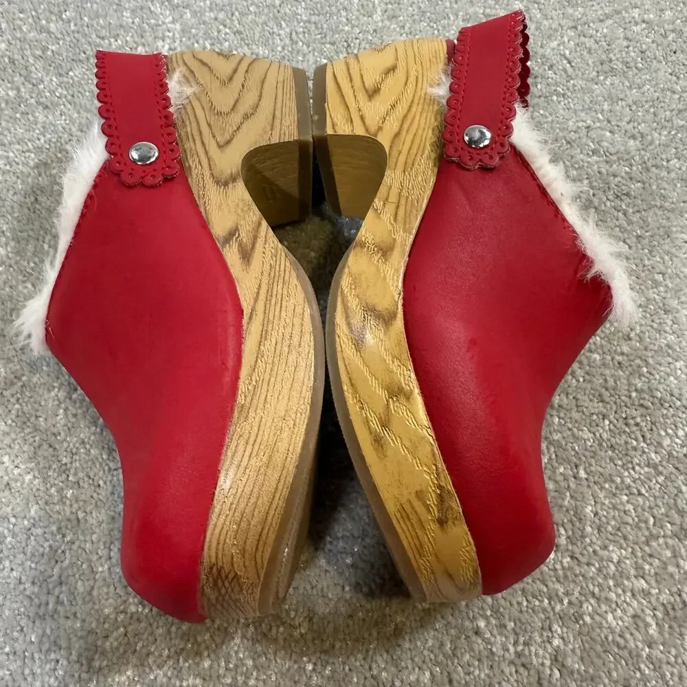 Gymboree Girls Sz‎ 13 Alpine Sweetie Clogs Red Wood Fur Trim Valentines Cottage